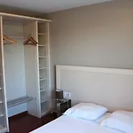 Aux Balcons Du Sancy Apart-hotel