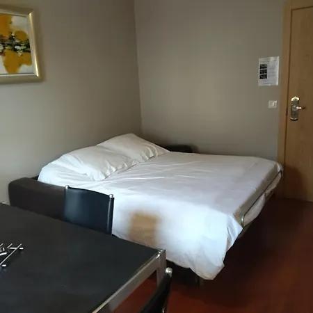 Ξενοδοχείο με διαμερίσματα Aux Balcons Du Sancy 3*