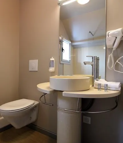 Aux Balcons Du Sancy 3* Picherande